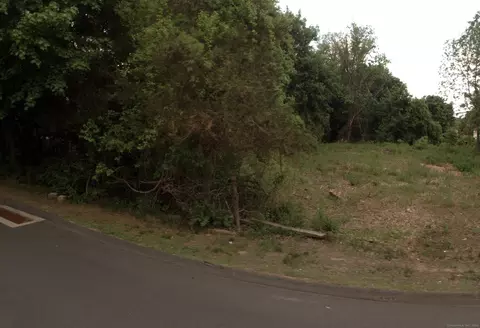 554 Spring St, Southington, CT 06489