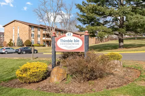 45 Jefferson Rd #1-1, Branford, CT 06405