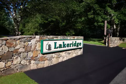 313 Cliffside Dr, Torrington, CT 06790