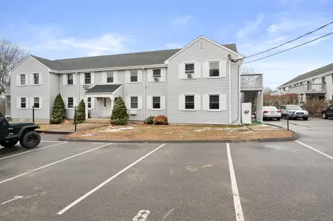 15 Economy Dr #8, Westbrook, CT 06498