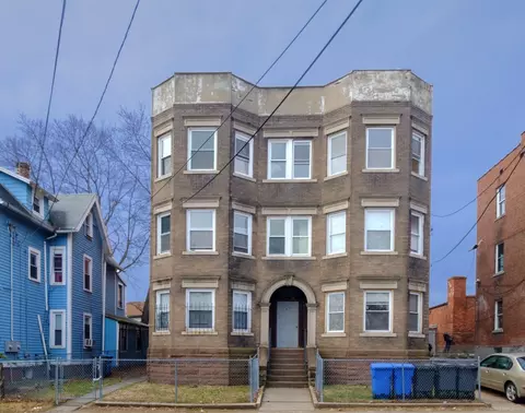 15-17 Julius St, Hartford, CT 06114