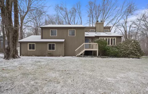14 William Dr, East Hampton, CT 06424