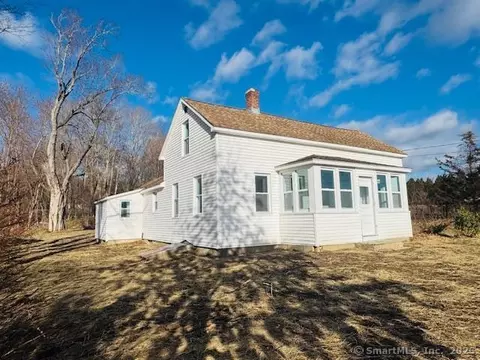 40 Fairgrounds Rd, Brooklyn, CT 06234