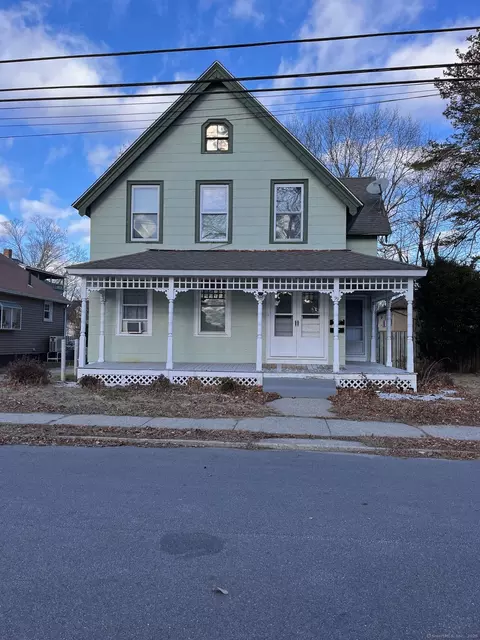 99 Williams St, Norwich, CT 06360