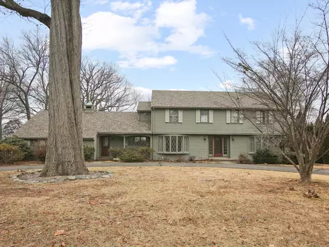 53 Robeth Ln, Wethersfield, CT 06109