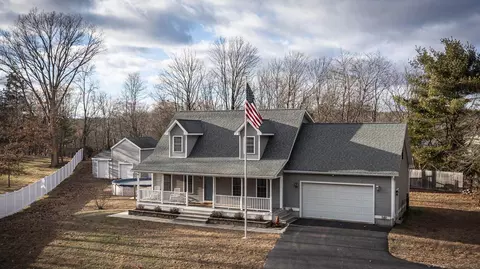 939 N Main St, Killingly, CT 06239