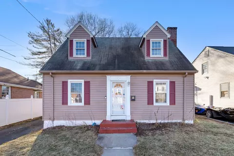 129 Cromwell St, Hartford, CT 06114