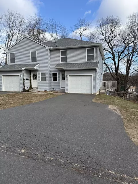 25 Maiden Ln, Vernon, CT 06066
