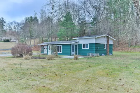 151 Valley Rd, Killingly, CT 06239