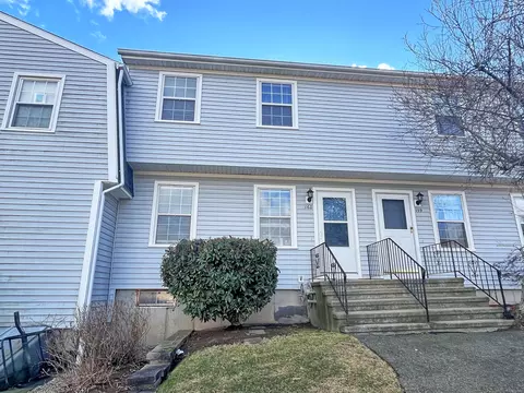 160 Austin Ryer Ln #160, Branford, CT 06405
