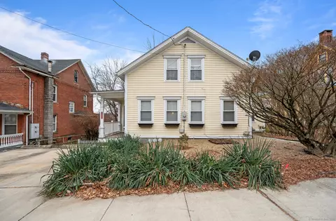 264 Prospect St, Willimantic, CT 06226