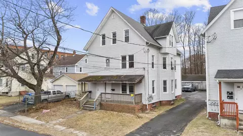 19 Cambridge St, Meriden, CT 06450