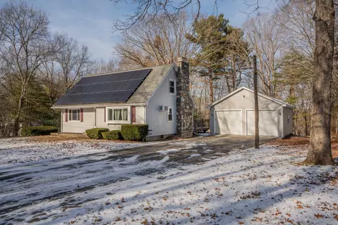 272 Doctor Foote Rd, Colchester, CT 06415