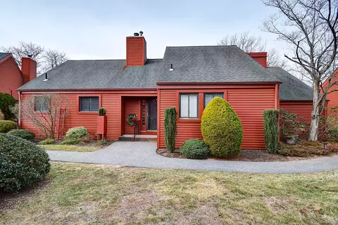 171 Hollister Way N #171, Glastonbury, CT 06033