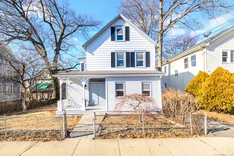 53 Maple Ave, Stamford, CT 06902