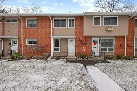 163 Centerbrook Rd, Hamden, CT 06518