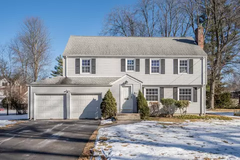 42 Brainard Rd, West Hartford, CT 06117