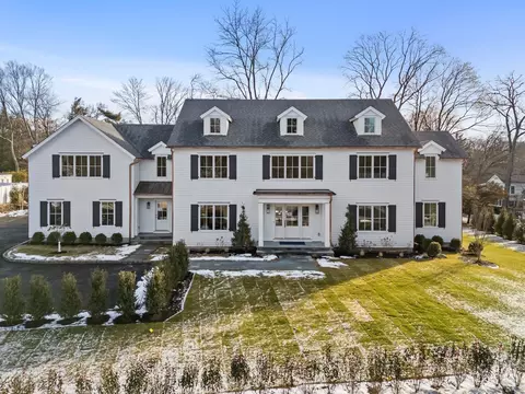118 Leroy Ave, Darien, CT 06820