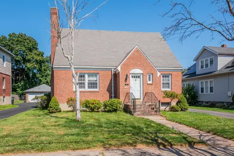 228 Nott St, Wethersfield, CT 06109 photo 1