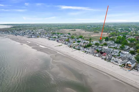 30 Surf Ave, Milford, CT 06460