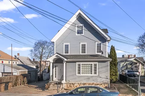87 Stephen St, Stamford, CT 06902