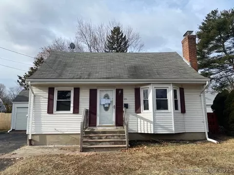 26 Ferndale Dr, Manchester, CT 06040