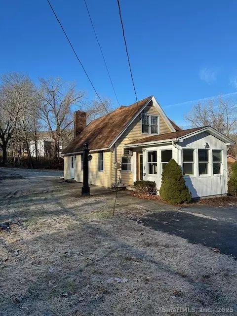 3 Yorkshire St, Norwich, CT 06360