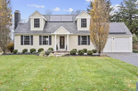 506 Ridgeview Rd, Orange, CT 06477