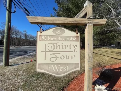 190 New Haven Ave #3, Derby, CT 06418
