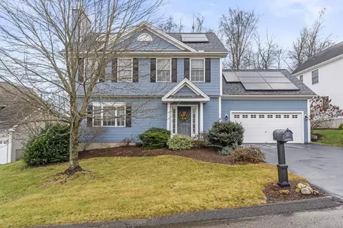 22 Mathieu Ln, East Hampton, CT 06424