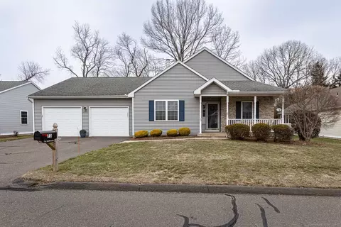 73 Meadowview Ln #73, Vernon, CT 06066