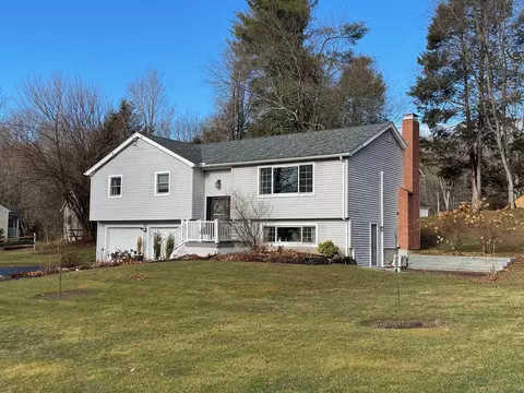 71 Echo Ln, Glastonbury, CT 06073
