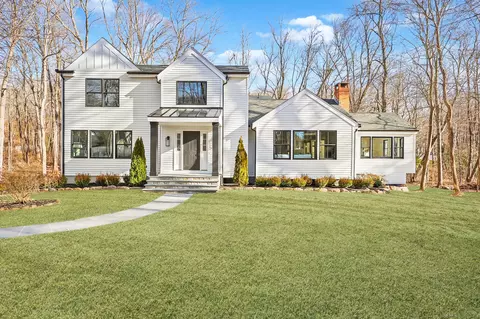 251 Weed St, New Canaan, CT 06840
