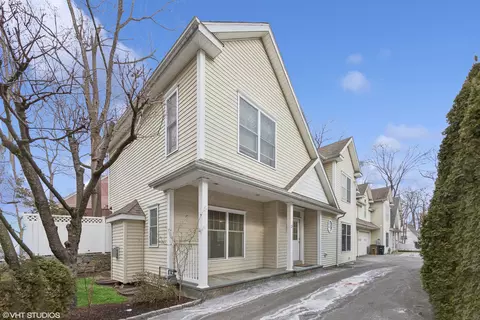 103 Rock Spring Rd #3, Stamford, CT 06906