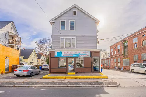 257 Whiting St, New Britain, CT 06051