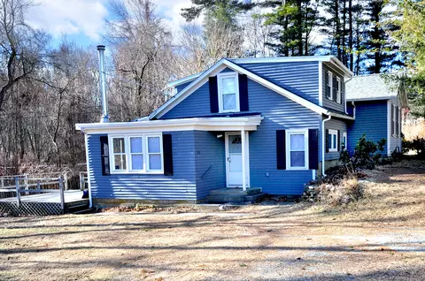 218 Hunters Rd, Norwich, CT 06360