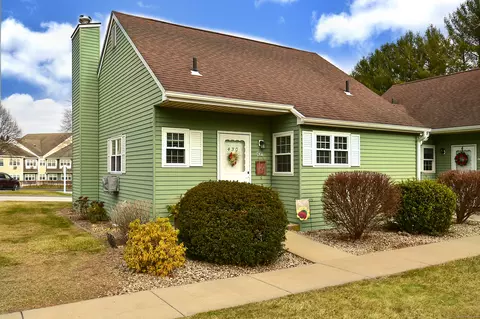 430 Lady Bug Ln #430, Vernon, CT 06066