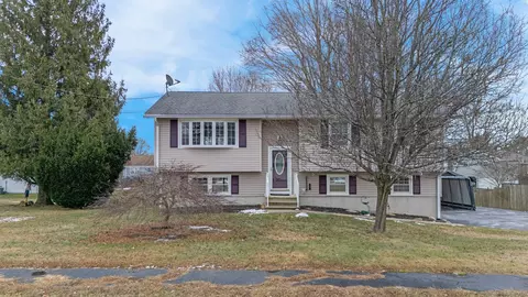 50 Strang Rd, Derby, CT 06418