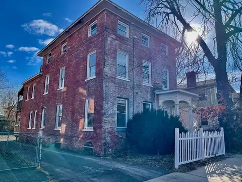 66 Cedar St, Hartford, CT 06106