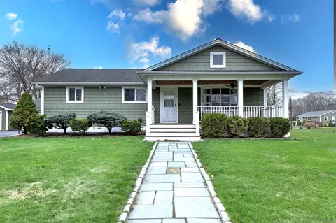 3 Teresa Dr, Milford, CT 06461