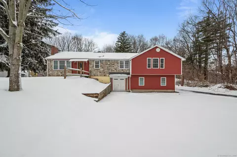 39 Foster St, South Windsor, CT 06074