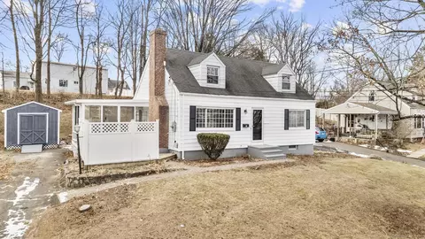 73 Topstone Dr, Danbury, CT 06810