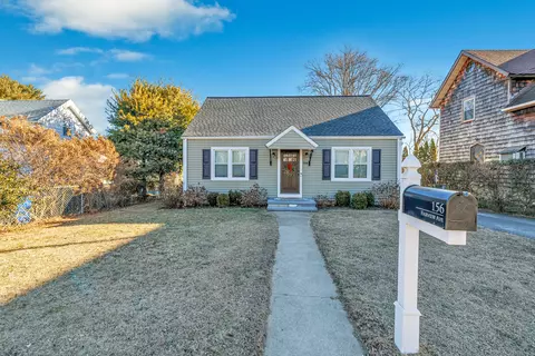 156 Fairview Ave, Stratford, CT 06614