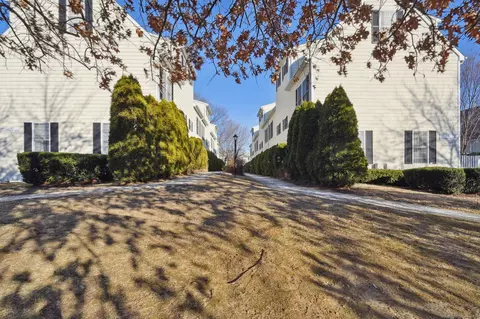 38 Stuart Ave #B, Norwalk, CT 06850