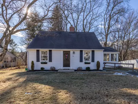62 Edward Ave, Watertown, CT 06795