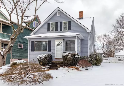 28 Clearview Ave, West Hartford, CT 06119