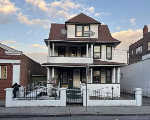2484 Main St, Bridgeport, CT 06606
