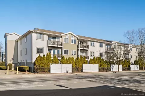 3250 Fairfield Ave #225, Bridgeport, CT 06605