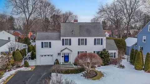 64 Bonny View Rd, West Hartford, CT 06107
