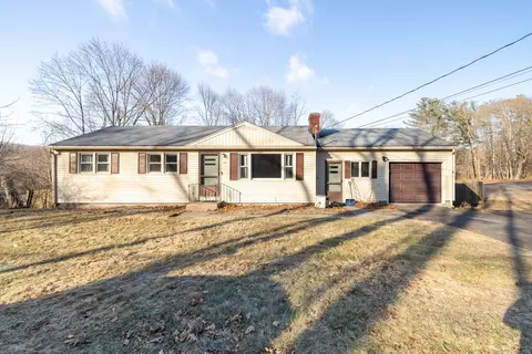 115 Mountain St, Ellington, CT 06029